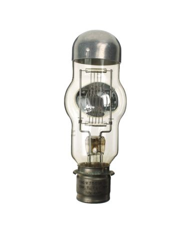 Projector Bulb 7079C 110V 750W P28S